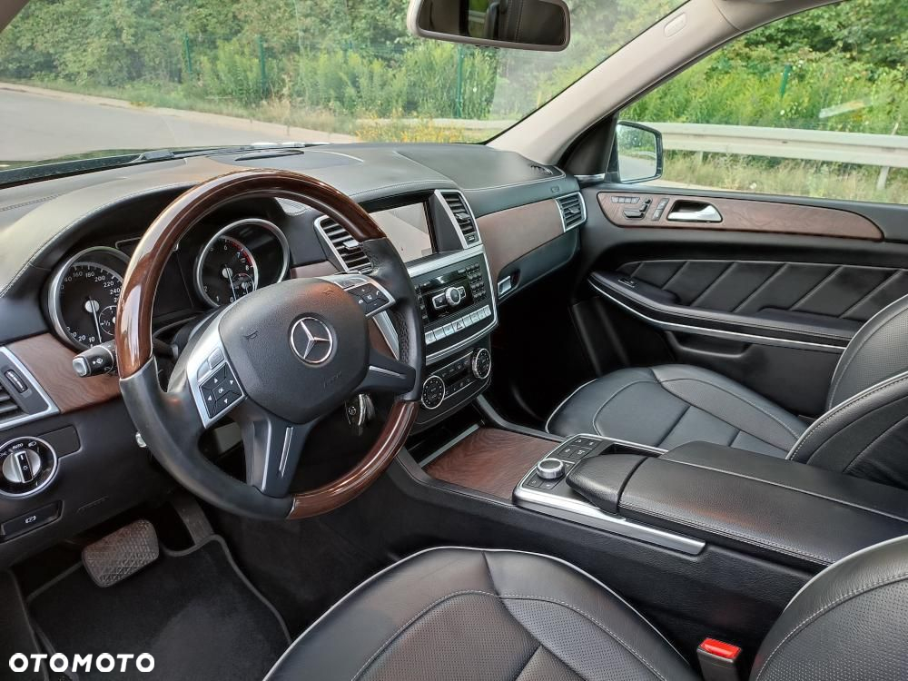 Mercedes-Benz GL 500 4-Matic - 20