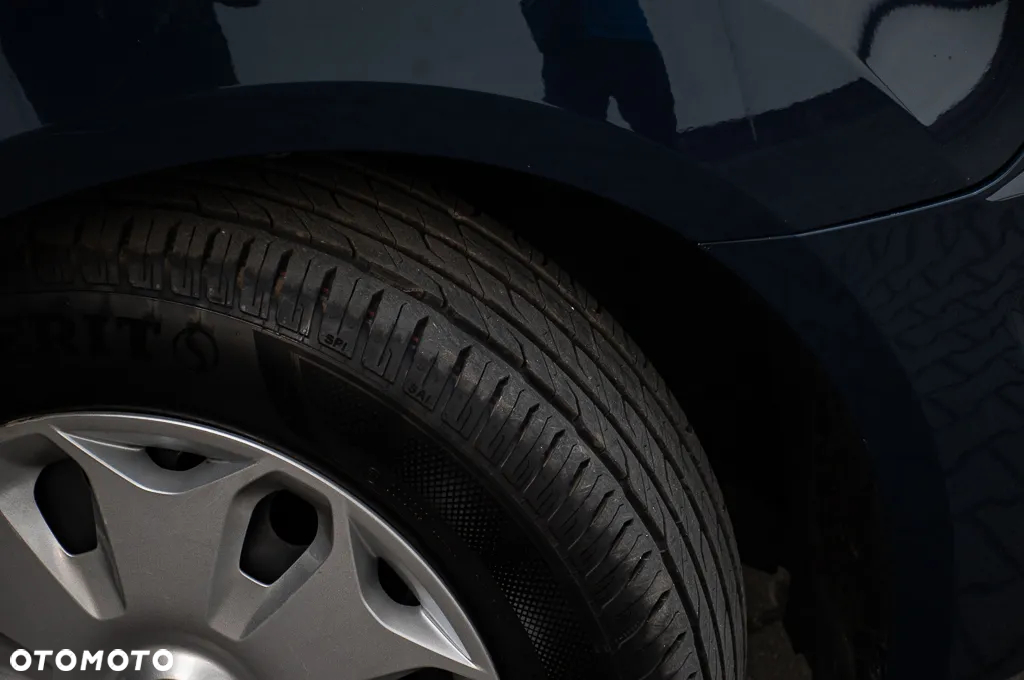 Ford Transit Connect - 33