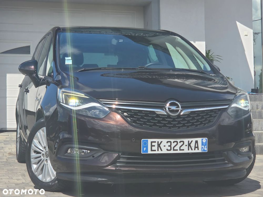 Opel Zafira 1.4 T Cosmo EcoFLEX S&S EU6 - 28