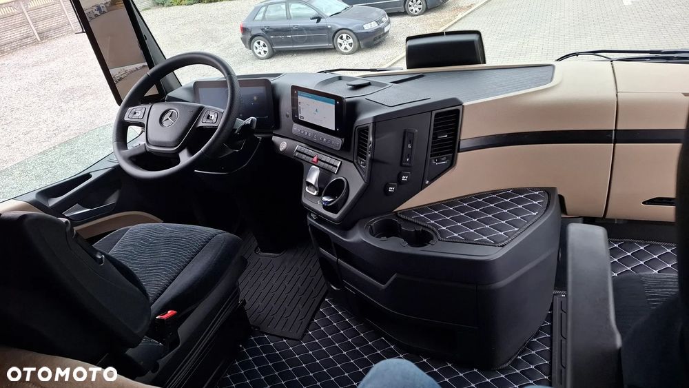 Mercedes-Benz ACTROS 1848 LS / BIG SPACE / STANDARD / SALON PL - 30