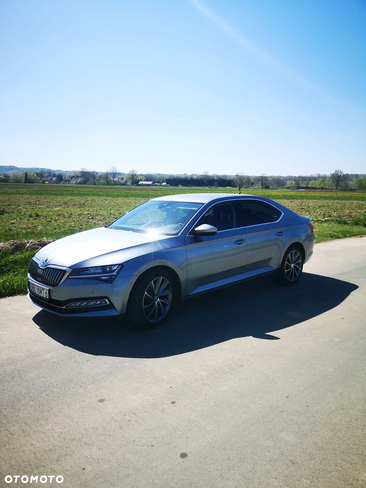 Skoda Superb 2.0 TDI SCR 4x4 Style DSG - 4