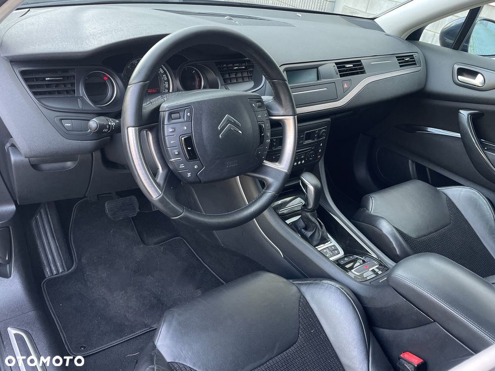 Citroën C5 2.0 HDi Exclusive - 19