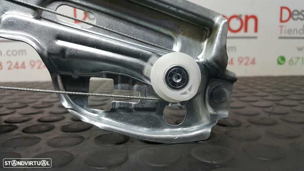 ELEVADOR TRASEIRO ESQUERDO RENAULT MEGANE IV BERLINA 5P GT-LINE - 10