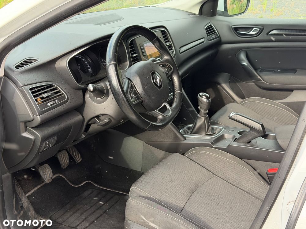 Renault Megane 1.5 dCi Life - 11