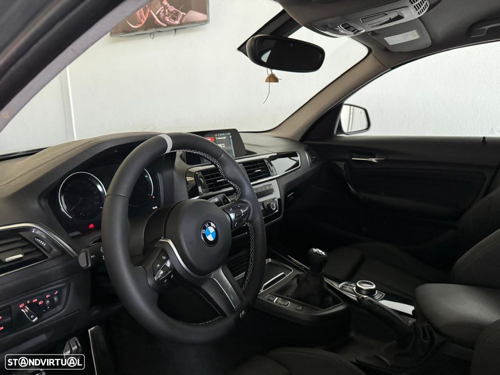 BMW 116 d Pack M - 11