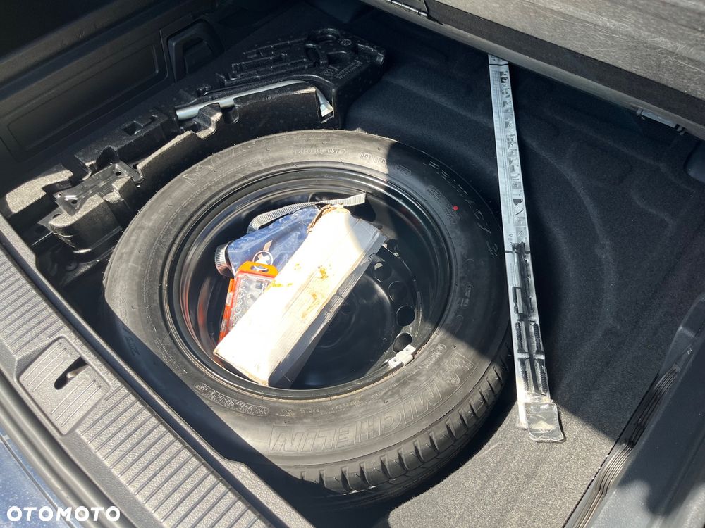 Volkswagen Passat 1.8 TSI BMT Comfortline - 14