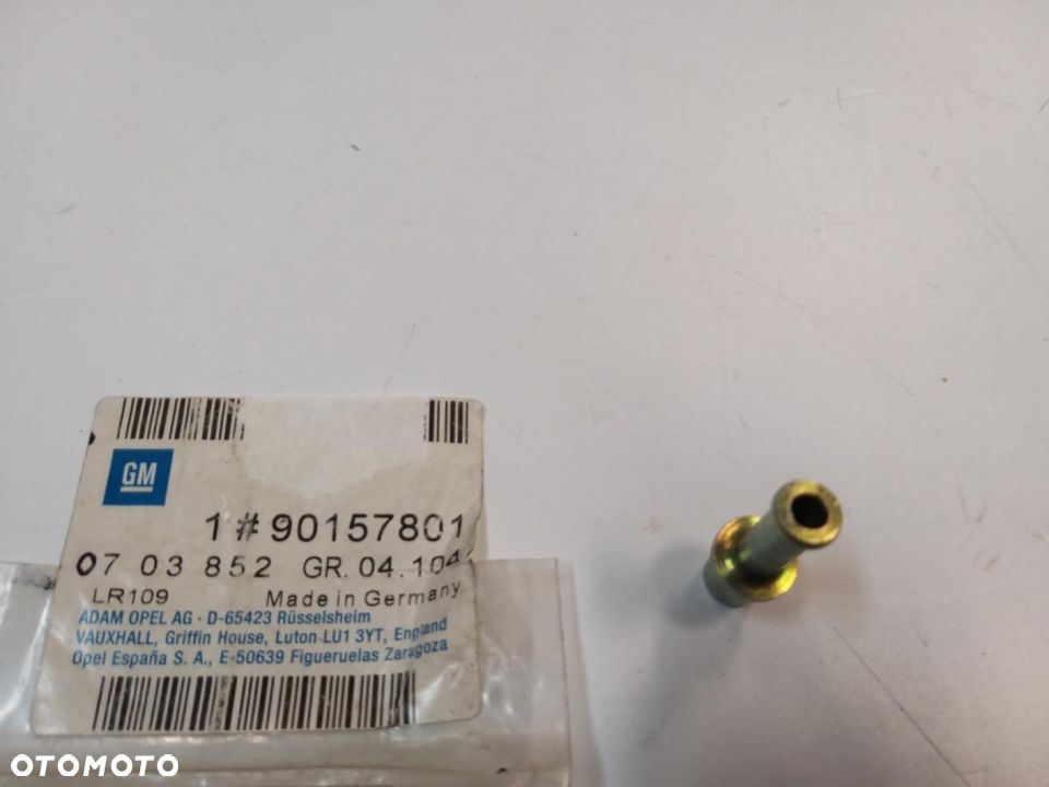 Złączka odpowietrznik  Skrzyni biegów  Opel Vectra A 90157801