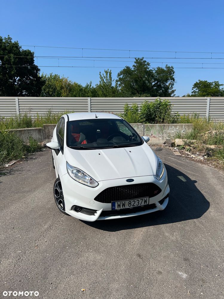 Ford Fiesta ST2 EU6 - 8