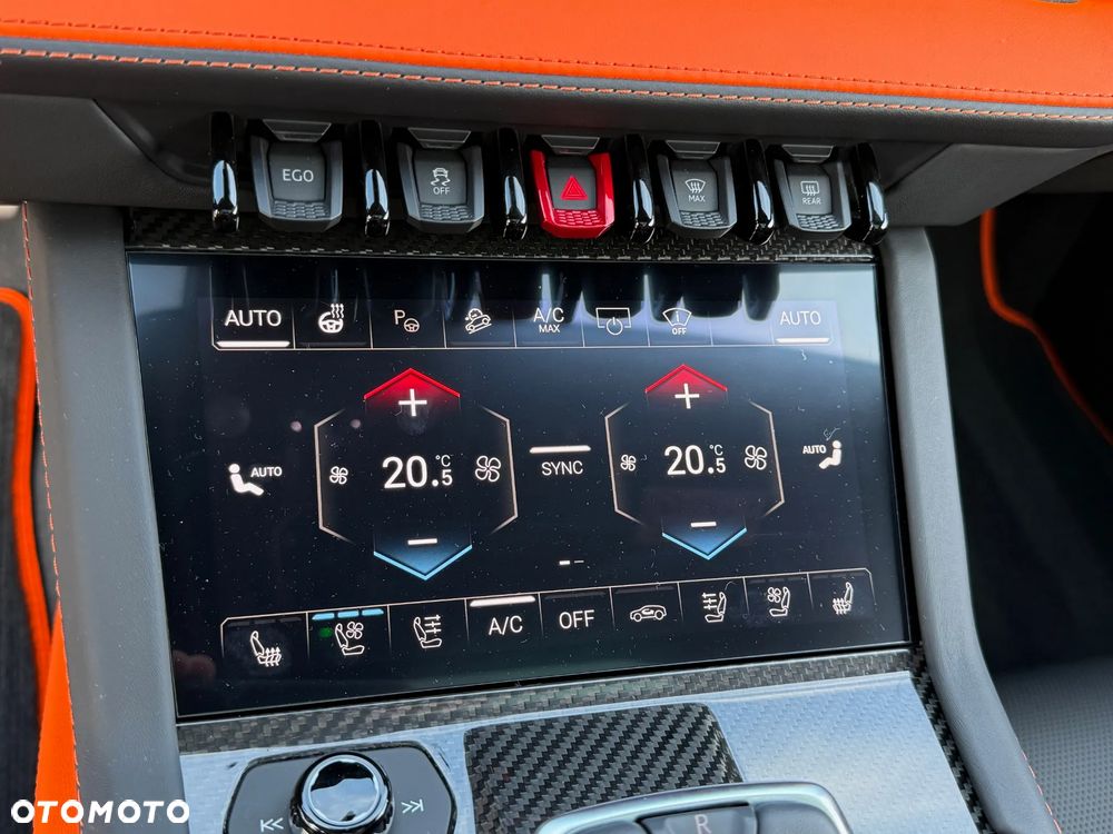 Lamborghini Urus - 22