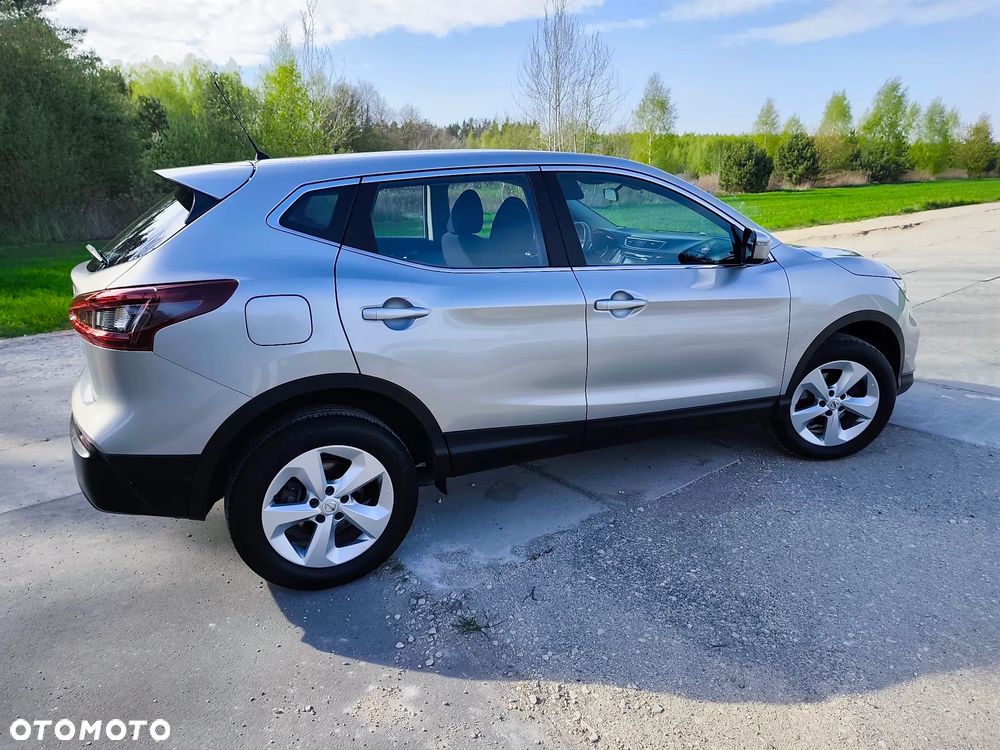 Nissan Qashqai 1.3 DIG-T Acenta EU6d - 9