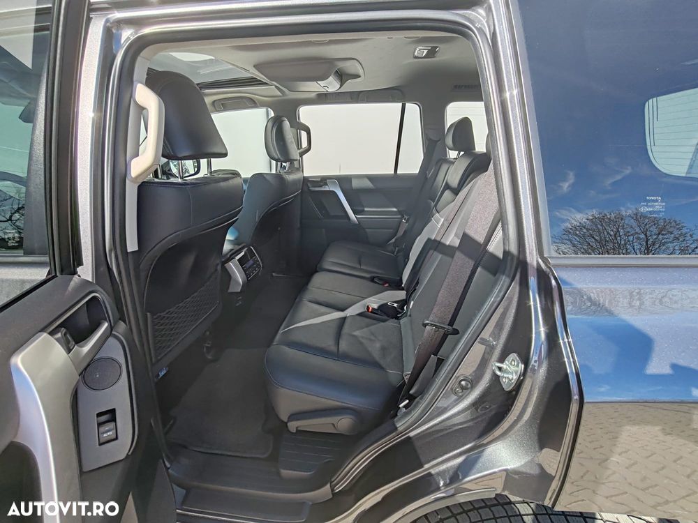 Toyota Land Cruiser 2.8l D-4D 204 CP A/T 7 locuri Luxury AVS - 6