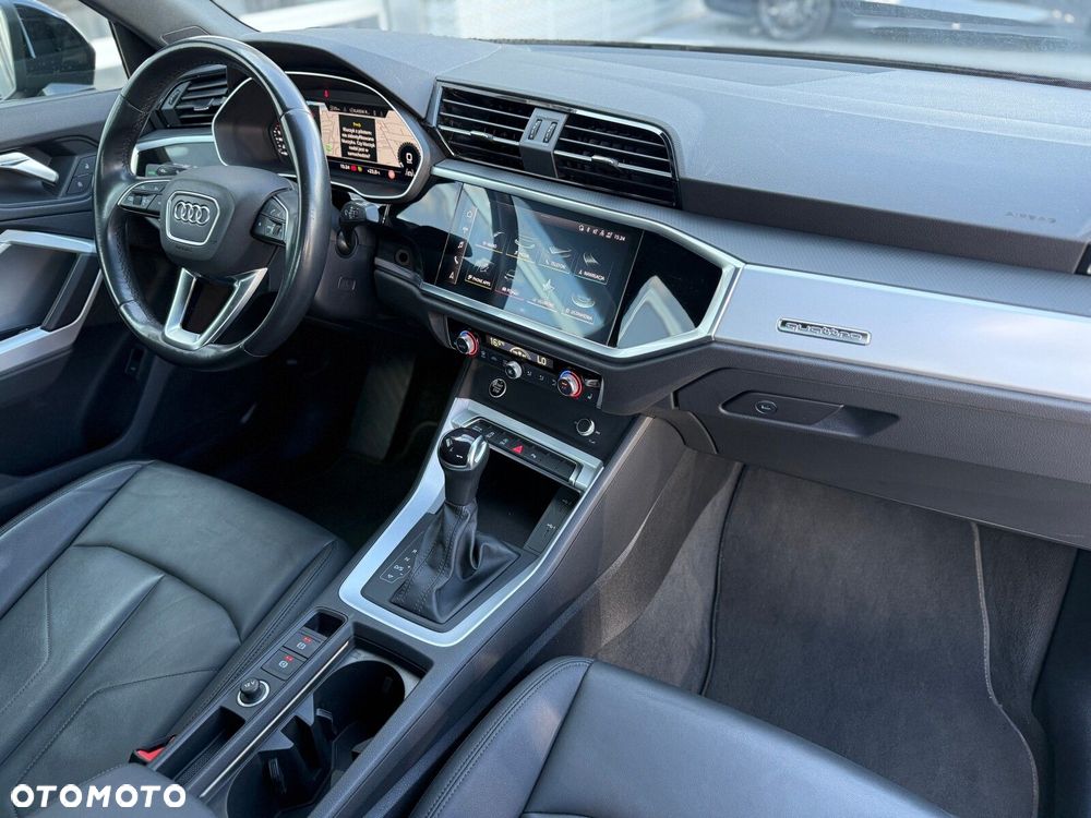 Audi Q3 - 24