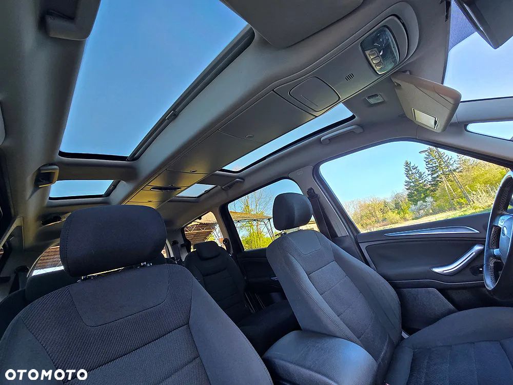Ford Galaxy 2.2 TDCi Titanium - 33