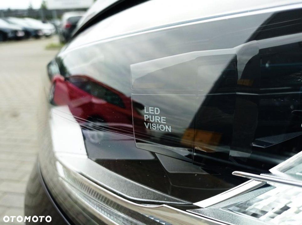 Renault Grand Scenic - 9