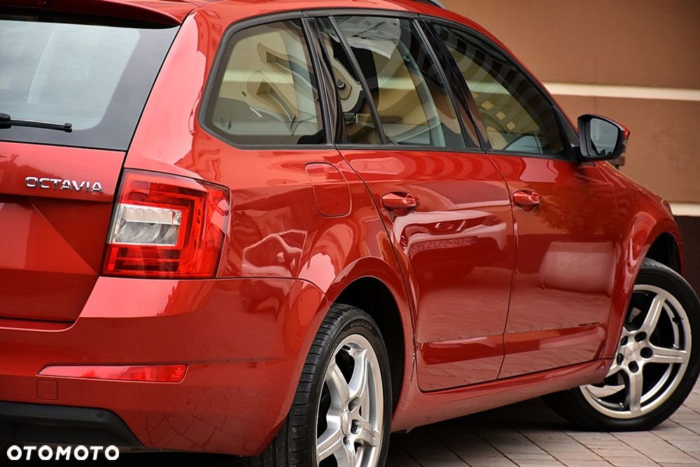 Skoda Octavia 2.0 TDI (Green tec) Style - 11