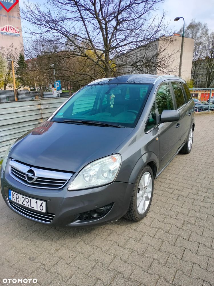 Opel Zafira 1.7 CDTI Cosmo - 3