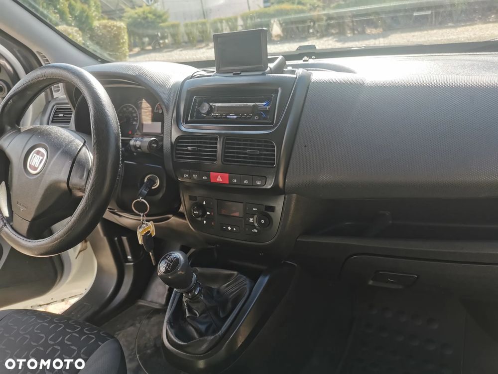Fiat Doblo - 8