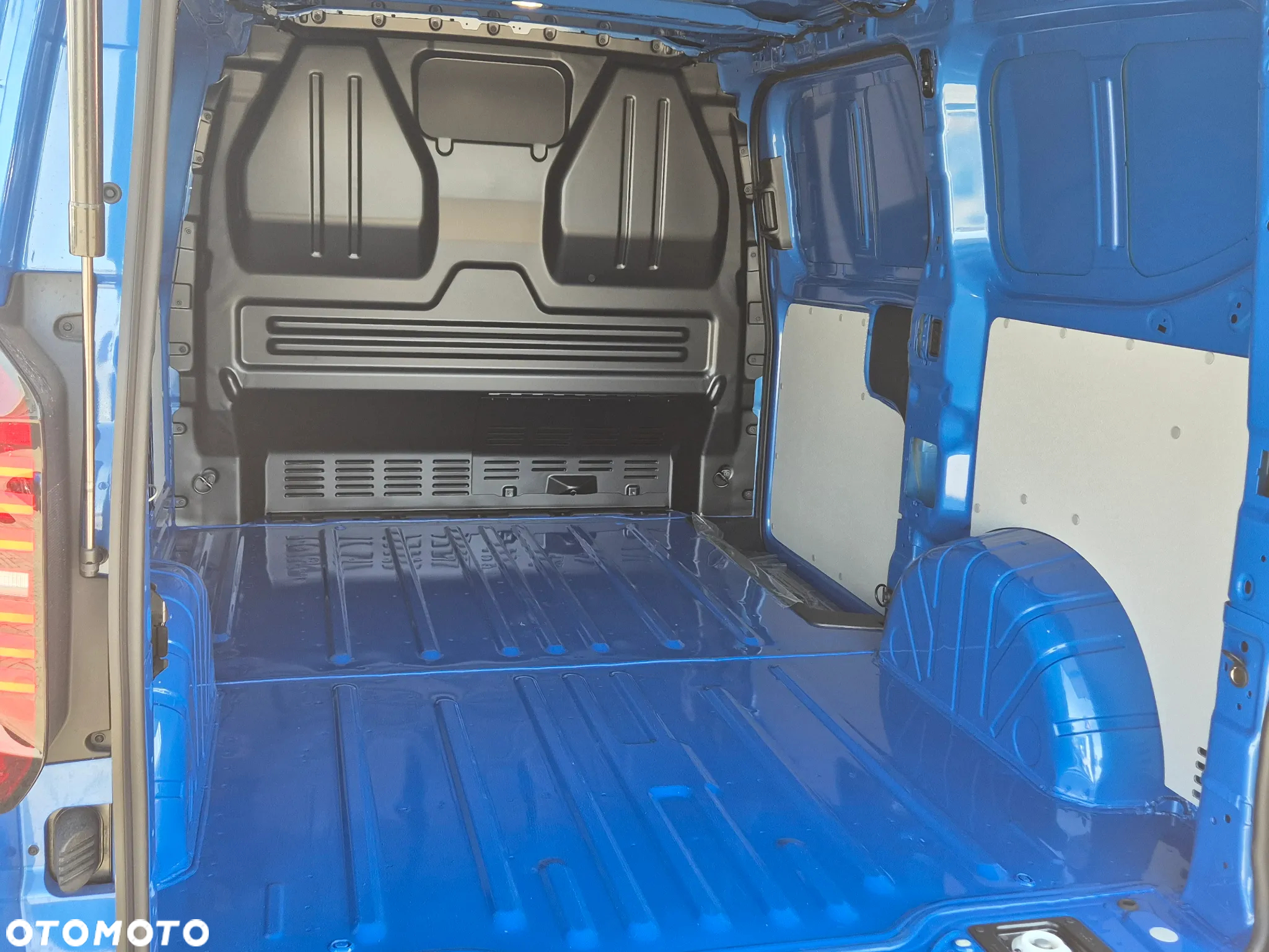Volkswagen Transporter - 15