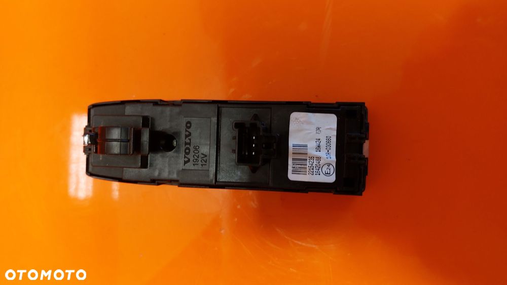 VOLVO FH4 WŁĄCZNIK PRZEŁĄCZNIK PANEL SZYB LUSTEREK LEWY - 2