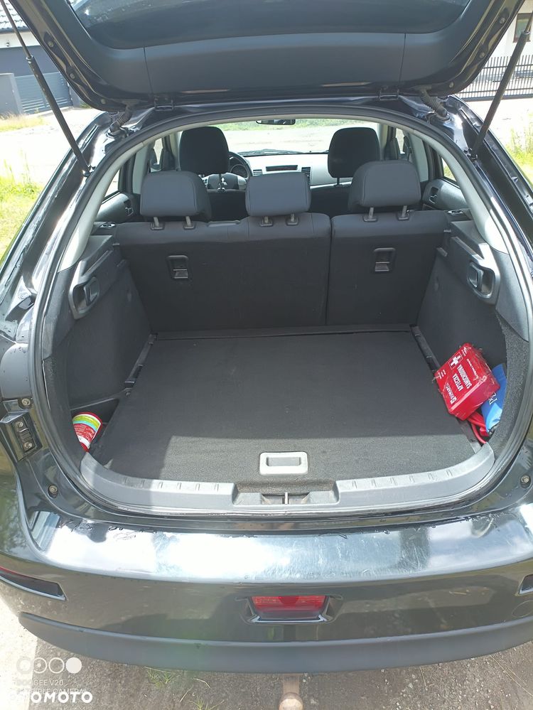 Mitsubishi Lancer 1.6 Invite - 16