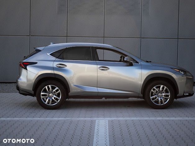 Lexus NX 300h Elegance AWD - 7
