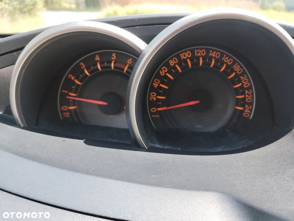 Toyota Verso 2.0 D-4D Sol - 20