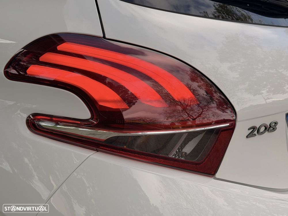 Peugeot 208 1.5 BlueHDi Signature - 45
