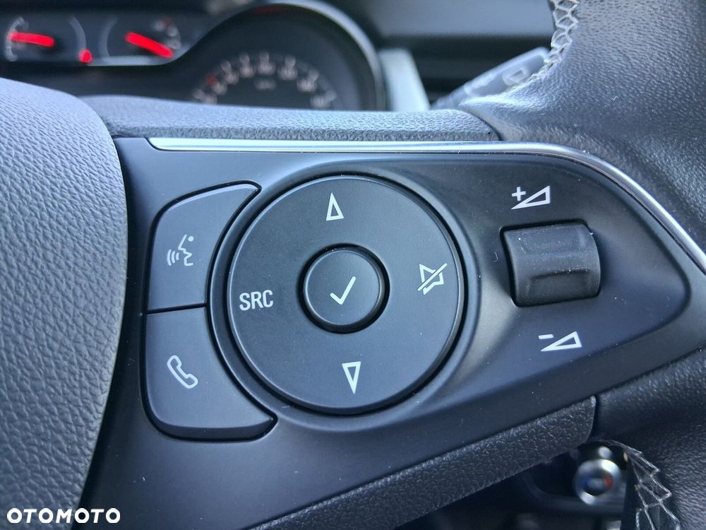 Opel Crossland X 1.2 T 120 Lat S&S - 13