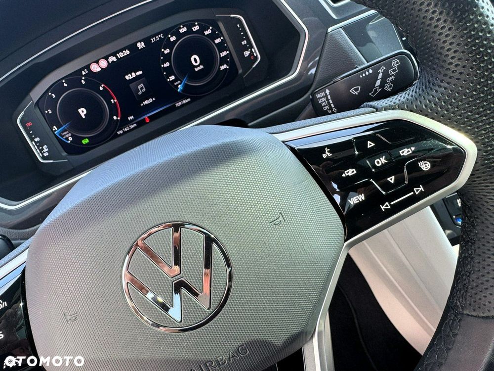 Volkswagen Tiguan - 17