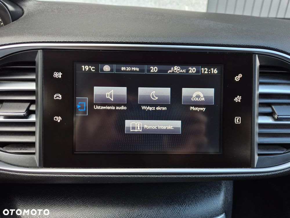 Peugeot 308 1.6 THP Allure - 10