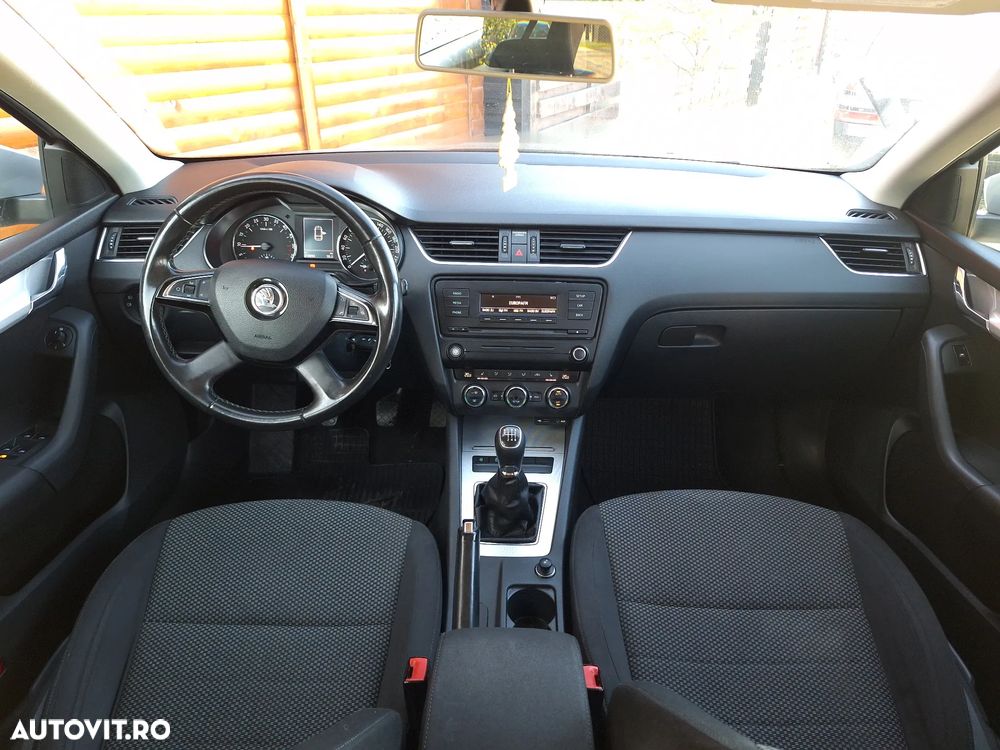 Skoda Octavia 2.0 TDI (Green tec) Ambition - 4
