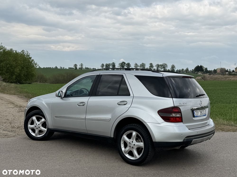 Mercedes-Benz ML - 2