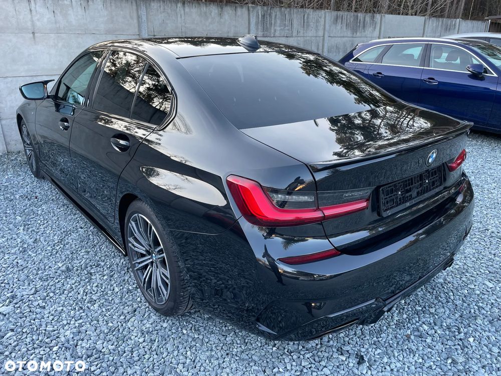 BMW Seria 3 320d xDrive M Sport Shadow - 5