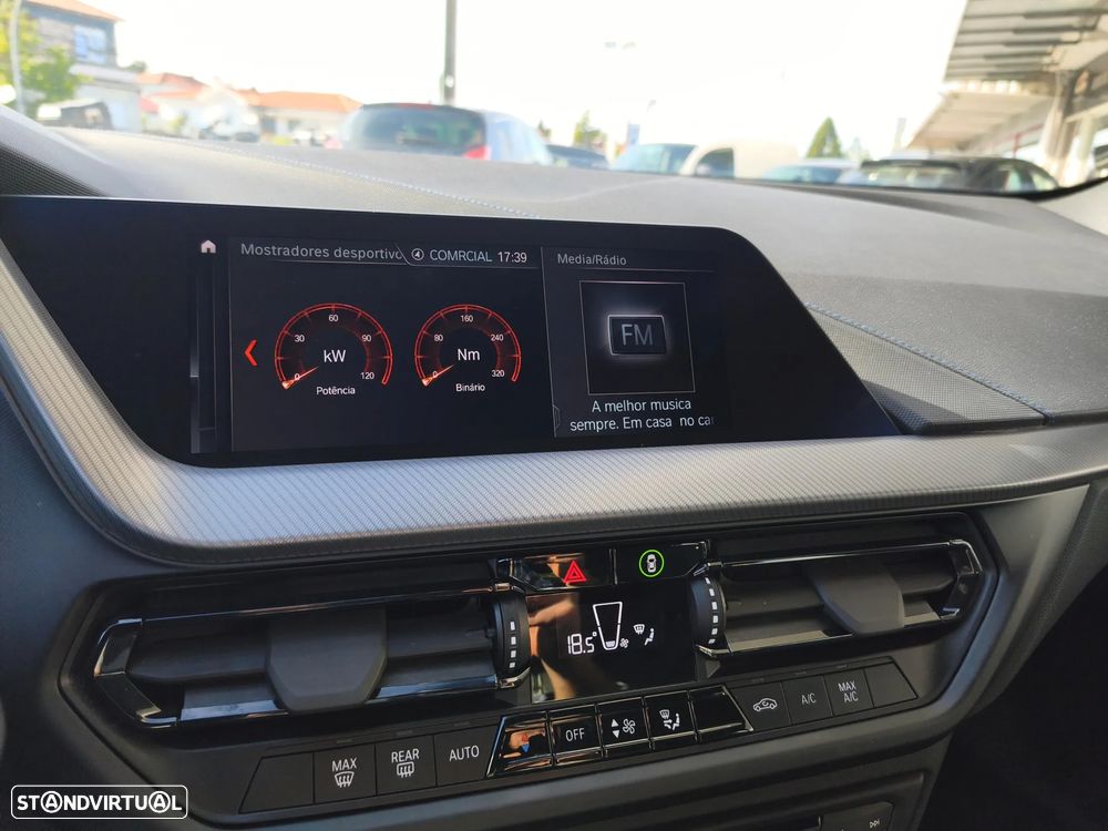 BMW 116 d Pack Desportivo M - 17
