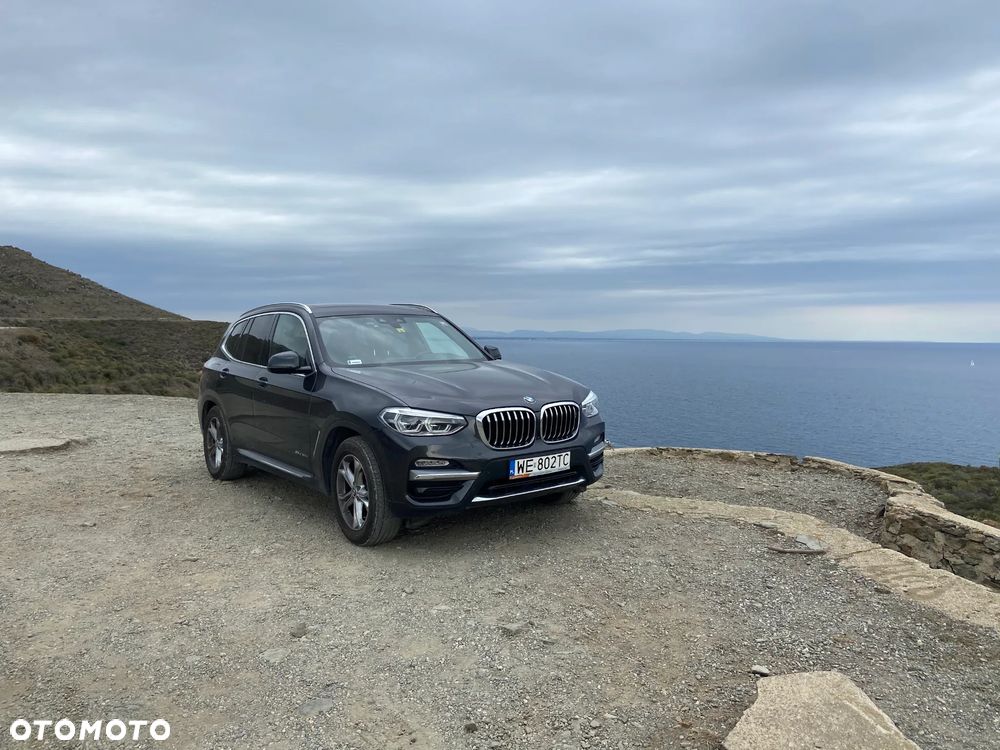 BMW X3 xDrive20d Luxury Line - 2