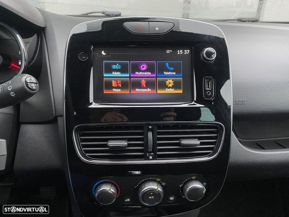 Renault Clio 0.9 TCe Limited Bi-Fuel - 19