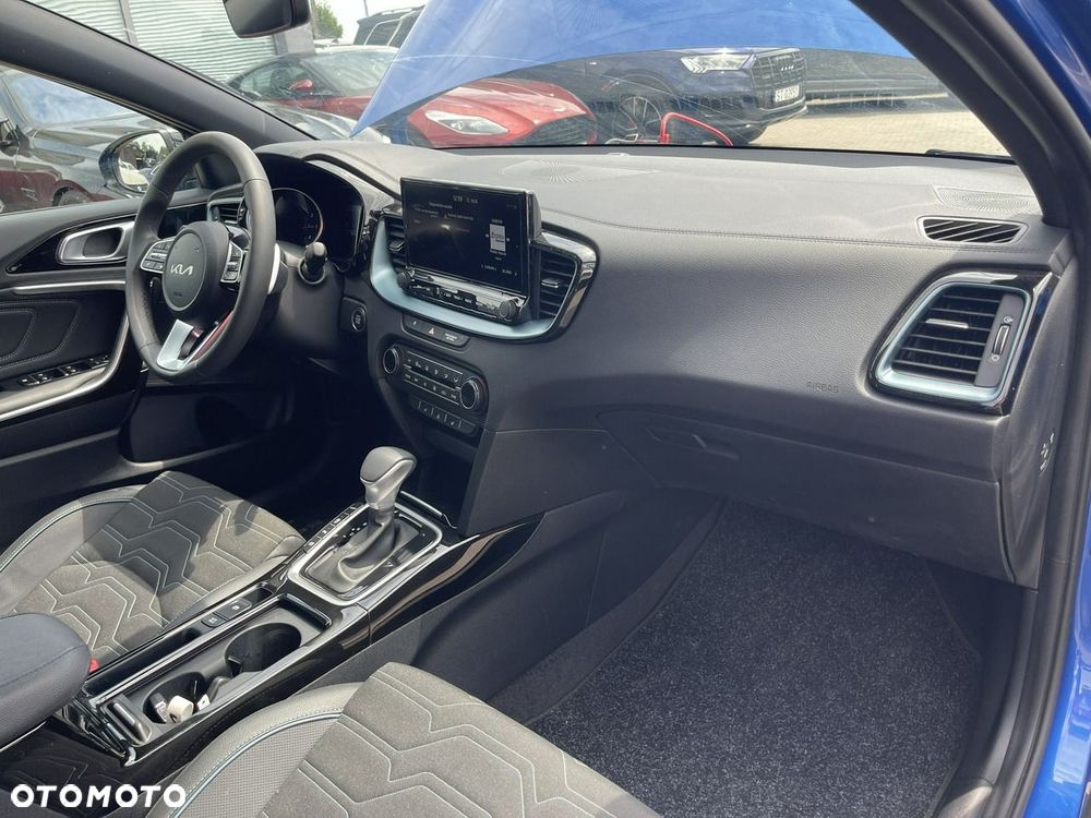 Kia XCeed 1.6 T-GDI Business Line DCT - 7