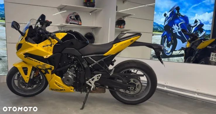 Suzuki GSX - 1