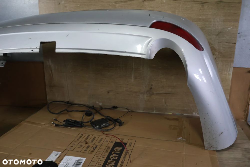 VOLVO V50 LIFT 07-12 ZDERZAK TYŁ TYLNY PDC CZUJNIKI - 16