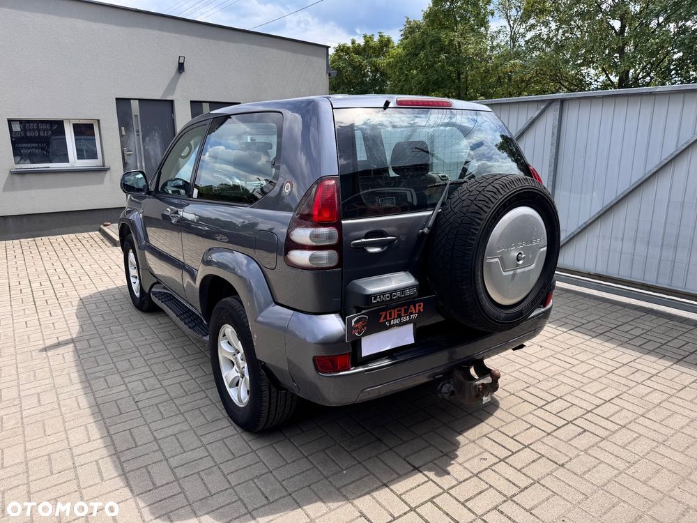 Toyota Land Cruiser 3.0 D Luna Comfort - 3