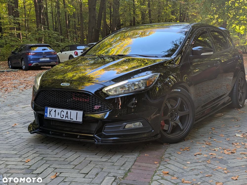 Ford Focus - 8
