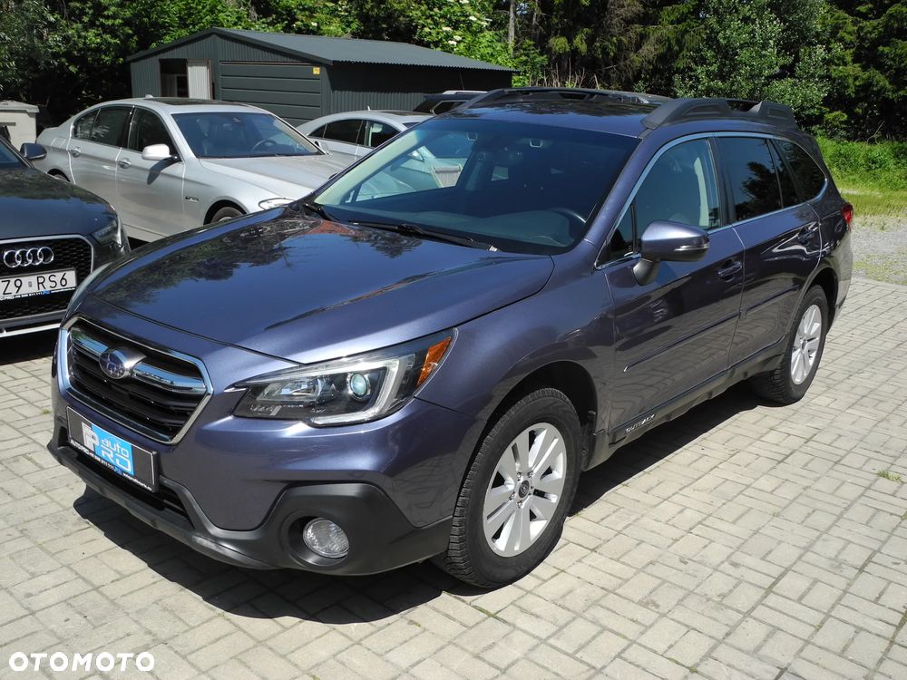 Subaru Outback - 1
