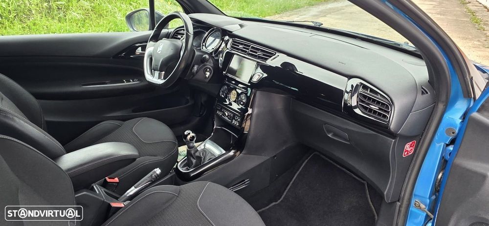 Citroën DS3 1.6 e-HDi So Chic - 8