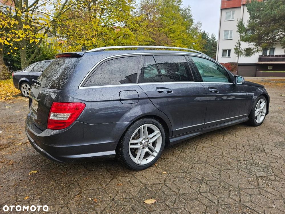 Mercedes-Benz Klasa C 250 (BlueTEC) d 4Matic T 7G-TRONIC AMG Line - 6