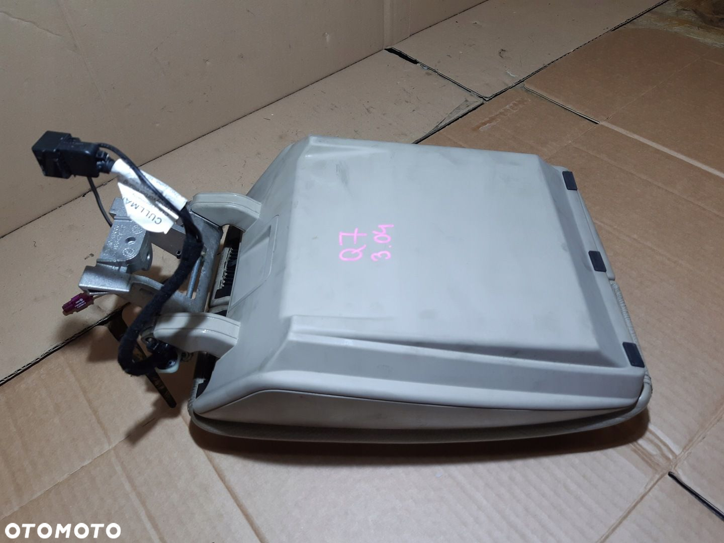 AUDI Q7 4L PODŁOKIETNIK PRZÓD SKÓRA KUBKI 4L0971178 - 3