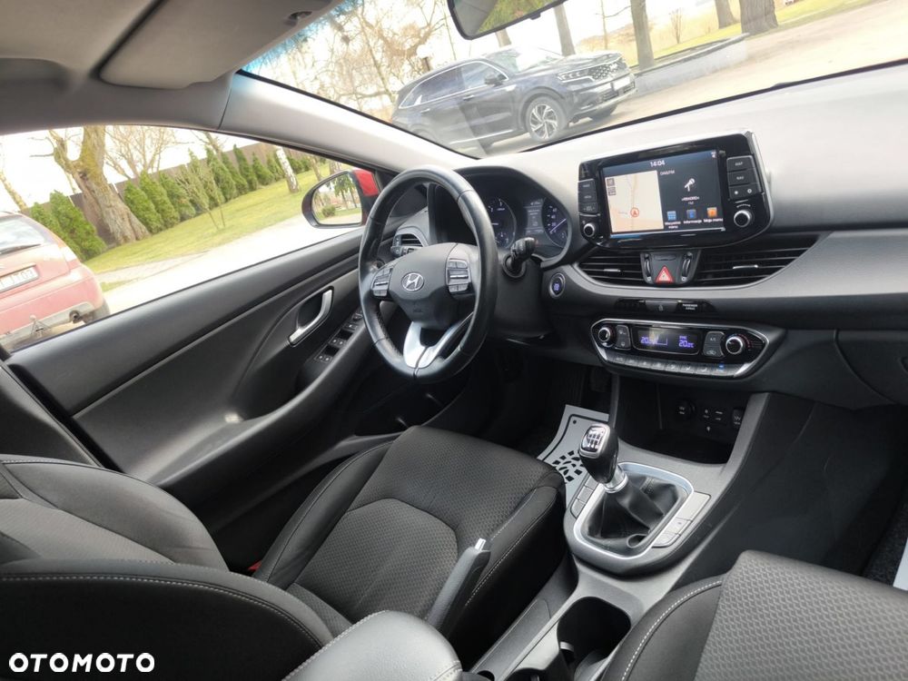 Hyundai i30 blue Kombi 1.6 CRDi Style - 28