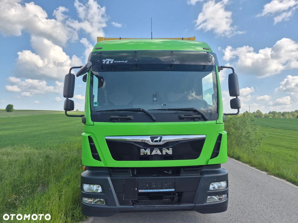 MAN Tgm 18.320 FULL SERWIS UNIKAT TOP ORYGINALNY PRZEBIEG z Niemiec AUTOMAT WINDA ACC Pirelli klima postojowa 18.250 18.290 15.250 15.290 15.320 - 28