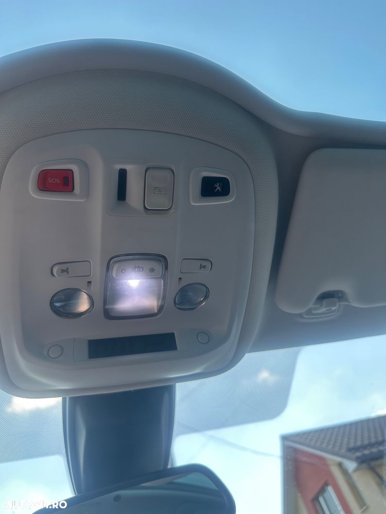 Peugeot 308 1.5L BlueHDI 130 S&S EAT8 Active - 14