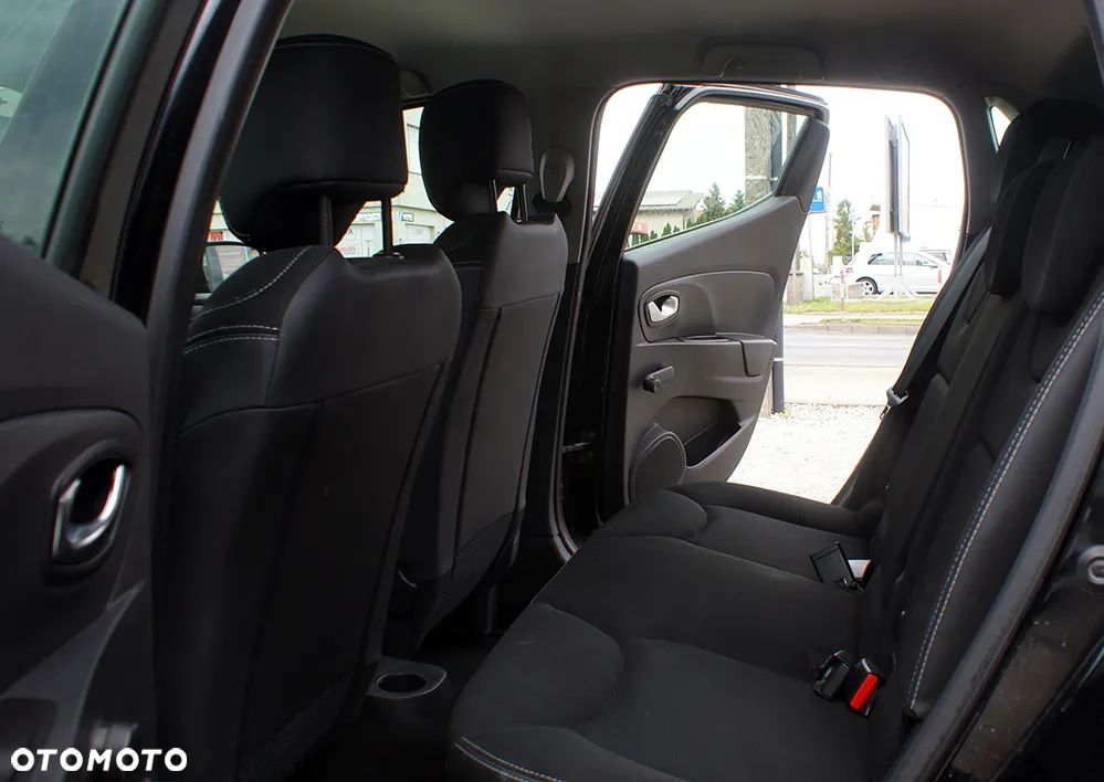 Renault Clio - 17