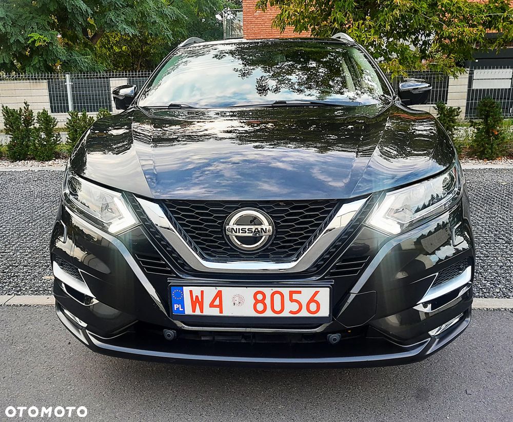 Nissan Qashqai 1.3 DIG-T SHIRO - 2